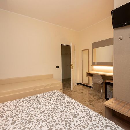 Hotel La Rotonda Cepagatti エクステリア 写真