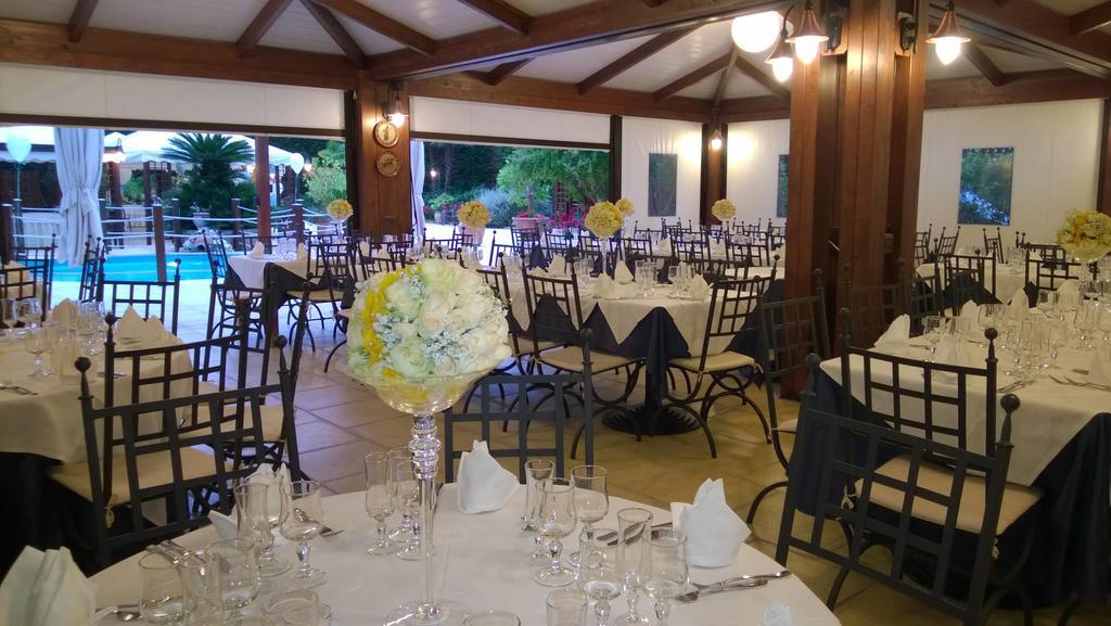 Hotel La Rotonda Cepagatti エクステリア 写真
