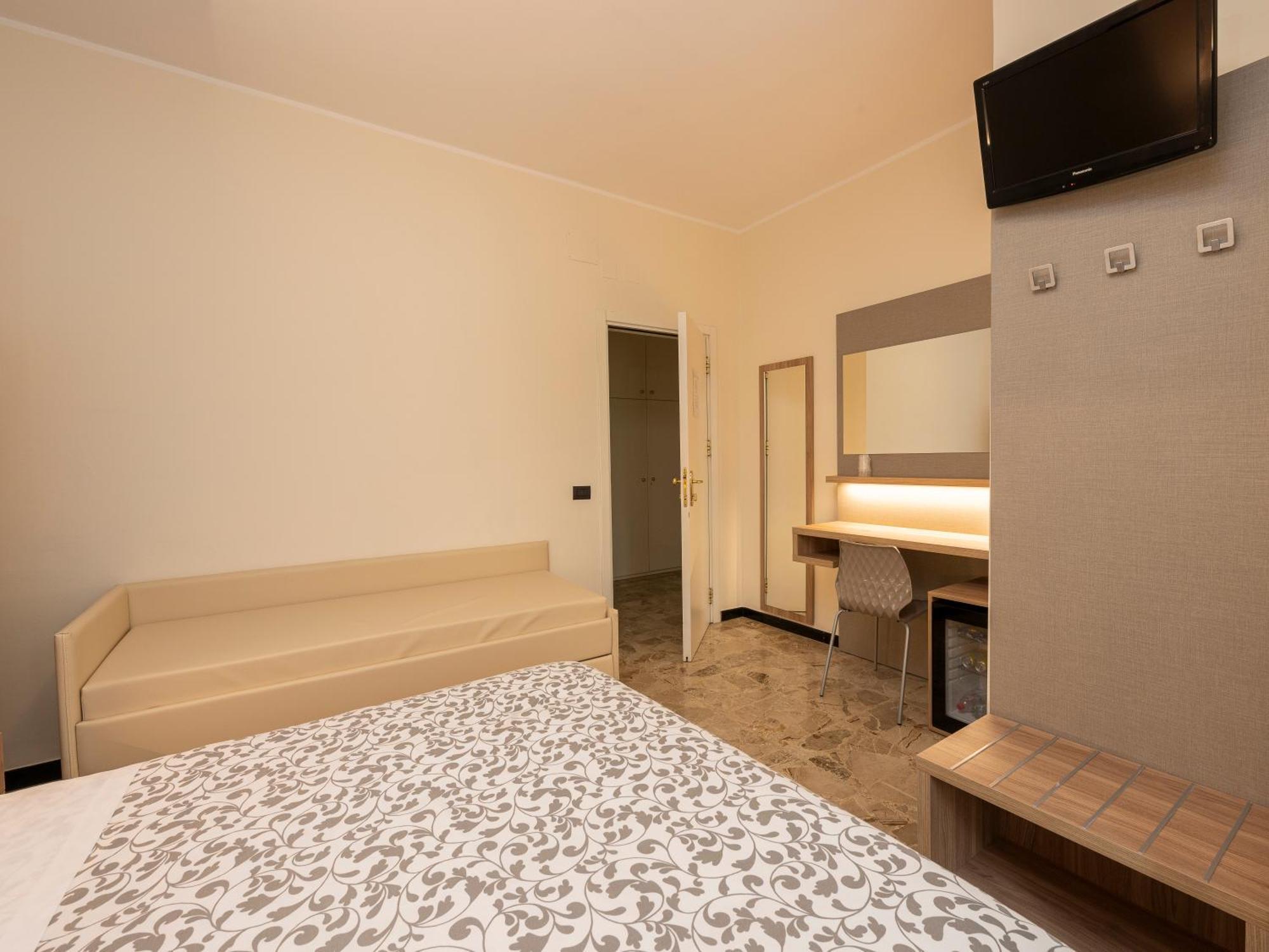 Hotel La Rotonda Cepagatti エクステリア 写真