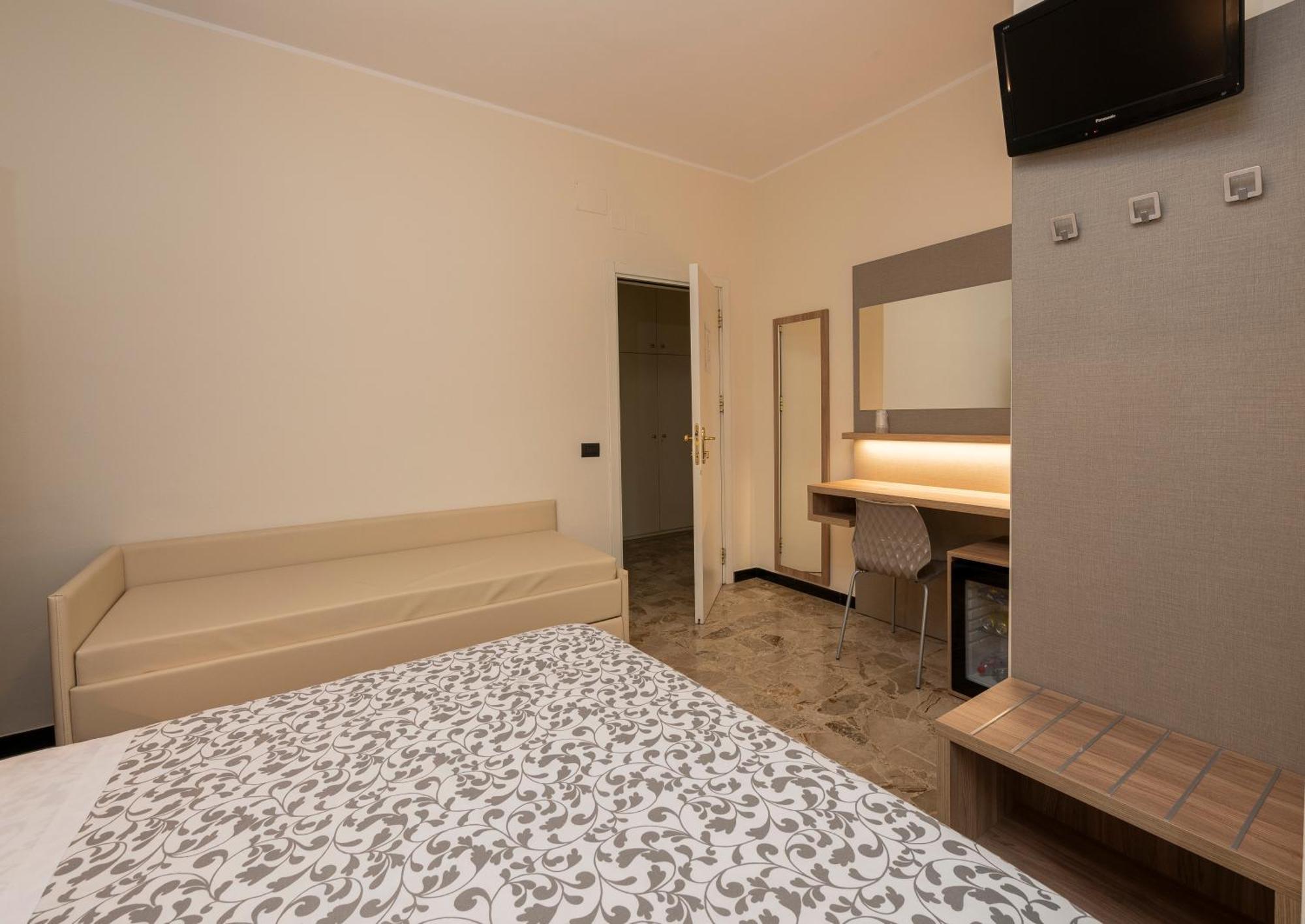Hotel La Rotonda Cepagatti エクステリア 写真